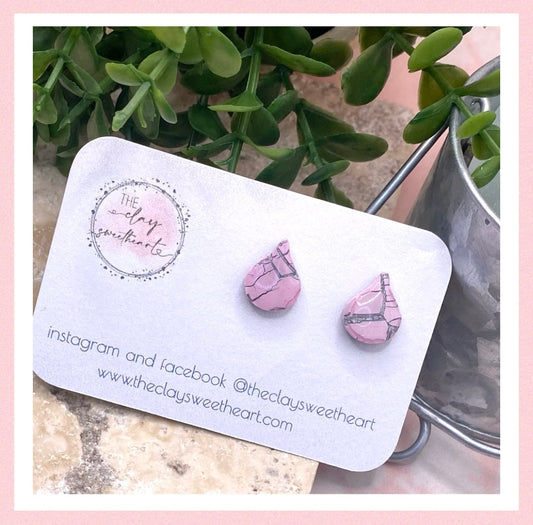 614 Pink crackle polymer clay stud earrings